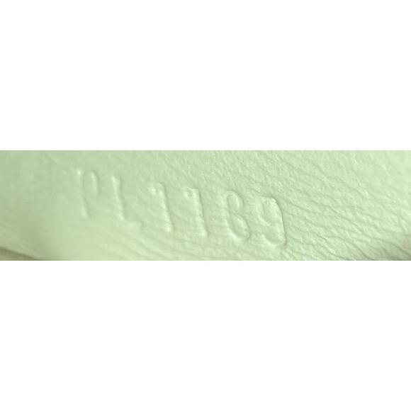 Petite Malle Handbag Vernis #220530L23B - Picture 9 of 9